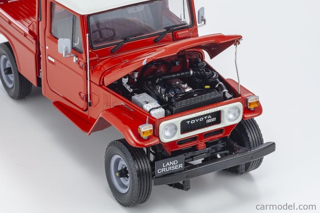 MODELO ESCALA 1/18 TOYOTA FJ40 LAND CRUISER ORIGINAL CON LICENCIA DE TOYOTA JAPON