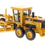 MOTONIVELADORA ESCALA 1/50 Caterpillar 140h Motor Grader - Core Classics Series