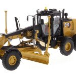 MOTONIVELADORA ESCALA 1/50 Caterpillar 140M Motor Grader - Core Classics Series