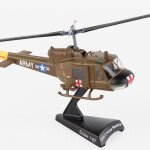 MODELO ESCALA 1/87 UH-1H US Army Huey Medevac