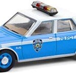 MODELO Greenlight Hot Pursuit Series 37 1982 Plymouth Gran Fury New York City Police Dept (NYPD) POLICIA