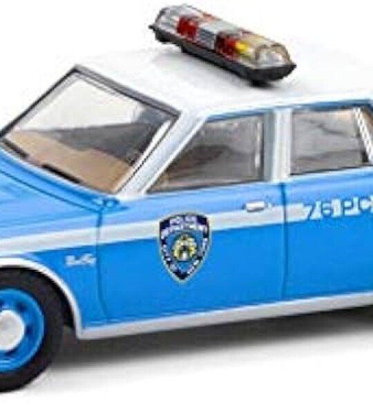 MODELO Greenlight Hot Pursuit Series 37 1982 Plymouth Gran Fury New York City Police Dept (NYPD) POLICIA