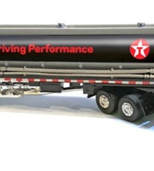 MODELO ESCALA 1/43 Texaco - Gasoline Tanker Truck in Black with Silver and Red Texaco Graphics