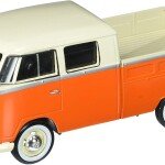 MODELO ESCALA 1/24 Volkswagen Type 2 (T1) Pickup Truck 2-TONE (cream/orange)