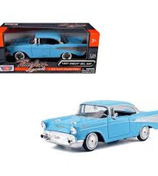 Motormax 1:24 1957 Chevrolet Bel Air – Sky Blue – Timeless Legends - CLASICO