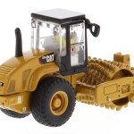 Caterpillar CP56 Padfoot Drum Vibratory Soil Compactor - High Line Series - pata de cabra escala 1/87