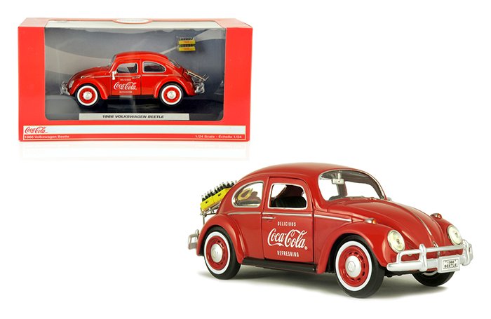 Motor City Classics 1:24 Coca-Cola 1966 Volkswagen Beetle with Rear Luggage Rack and 2 Bottle Cases