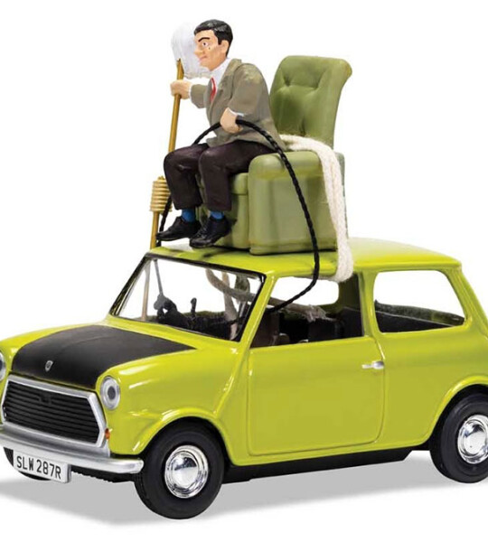 MODELO ESCALA 1/36 Mr Bean - Mini with Chair and Mr Bean Figure on Top - 'Do-It-Yourself Mr. Bean’