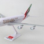 AVION A ESCALA SKYMARKSLITE EMIRATES A380 1/250