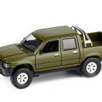 MODELO ESCALA 1/32 Army Green Diecast Toyota Hilux Pickup Truck