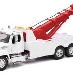 New Ray 1:32 Utility Freightliner 114SD Tow Truck White – Long Haul Truckers GRUA