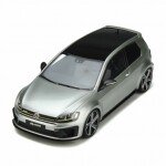 MODELO ESCALA 1/18  - VOLKSWAGEN - GOLF VIII GTi 2021
