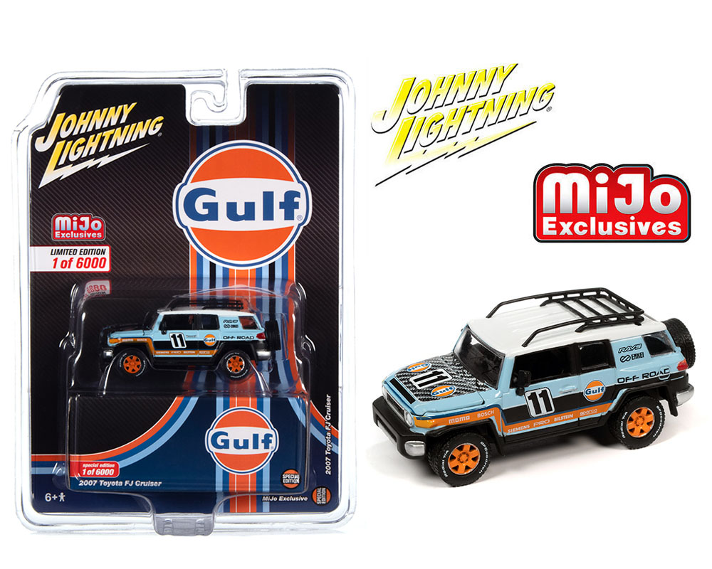 MODELO ESCALA 1/64 Johnny Lightning 2007 Toyota FJ Cruiser 4×4 Off-Road Gulf Racing – Blue – Mijo Exclusives Limited Edition 6,000 Pieces