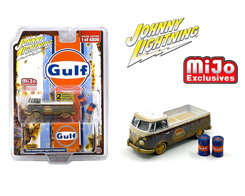 Johnny Lightning 1:64 1965 Volkswagen Type 2 Transporter GULF With 2 GULF Barrels Limited 4,800 Pieces – Mijo Exclusives MICROBUS
