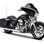 MOTO ESCALA 1/12 2015 Harley-Davidson Street Glide