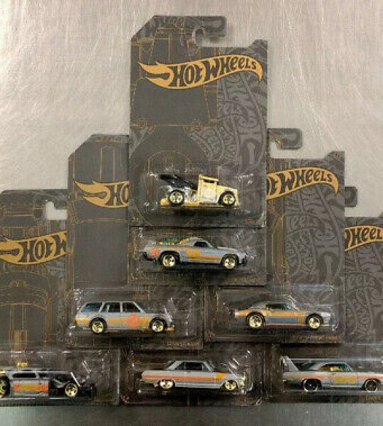 MODELOS ESCALA 1/64 HOT WHEELS  51 ANIVERSARIO SATIN & CHROME