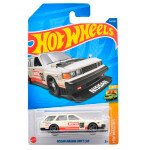 Hot Wheels 1:64 Basic Nissan Maxima Wagon Drift – White