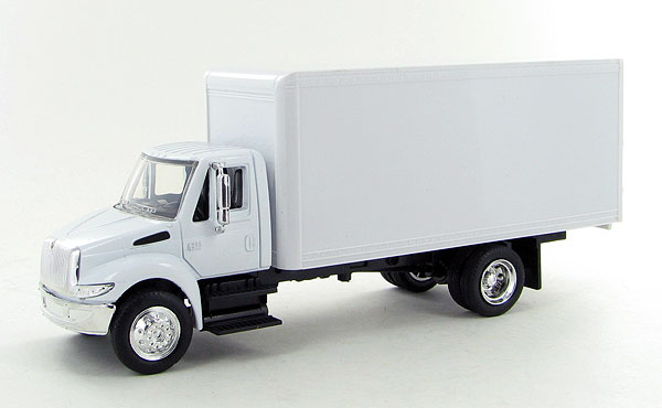 MODELO ESCALA 1:43 International 4200 Box All White – Utility – Long Haul Truck