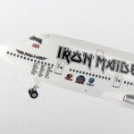 MODELO ESCALA 1/200 IRON MAIDEN 747-400 W/GEAR ED FORCE ONE