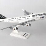 MODELO ESCALA 1/200 IRON MAIDEN 747-400 W/GEAR ED FORCE ONE