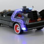 MODELO ESCALA 1:24 DELOREAN Hollywood Rides Back To The Future Time Machine Part III Silver (delorean regreso al futuro)