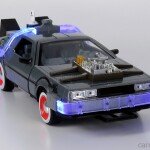 MODELO ESCALA 1:24 DELOREAN Hollywood Rides Back To The Future Time Machine Part III Silver (delorean regreso al futuro)