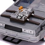 MODELO ESCALA 1:24 DELOREAN Hollywood Rides Back To The Future Time Machine Part III Silver (delorean regreso al futuro)