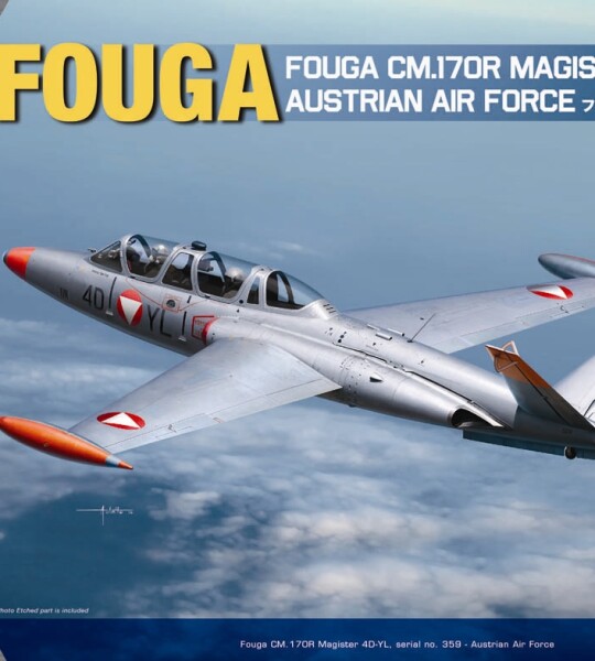 MODELO PARA ARMAR A ESCALA 1/48 Fouga CM.170R Magister de Fuerza Aerea