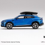 MODELO ESCALA 1:64 MiJo Exclusives Lamborghini Urus Blu Eleos w/ Roof Box LHD