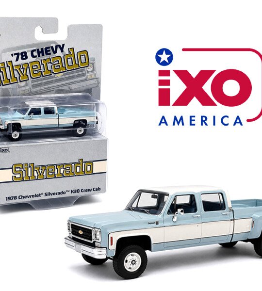 IXO Model 1:64 1978 Chevrolet Silverado K30 Crew Cab Fleetside Lifted -Blue with White – Limited Edition PICKUP