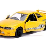 MODELO ESCALA 1/32 Leon's Nissan Skyline GT-R (BCNR33), Yellow - Jada Toys- RAPIDO Y FURIOSO Diecast Model