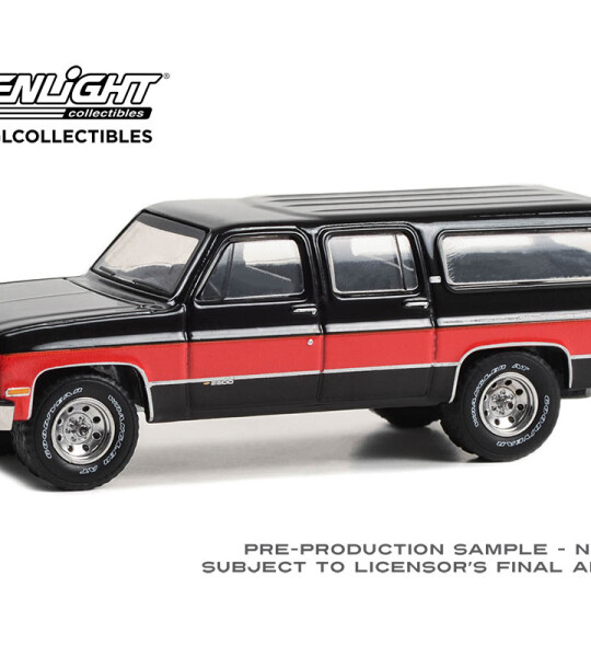 MODELO Greenlight 1:64 All-Terrain Series 15 – 1990 Chevrolet Suburban – Two-Tone Red and Black