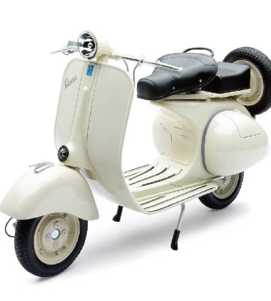 MOTO A ESCALA 1:6 Vespa 150 VL1T (Beige)