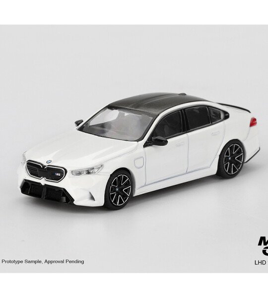 Mini GT 1:64 BMW M5 – Alpine White
