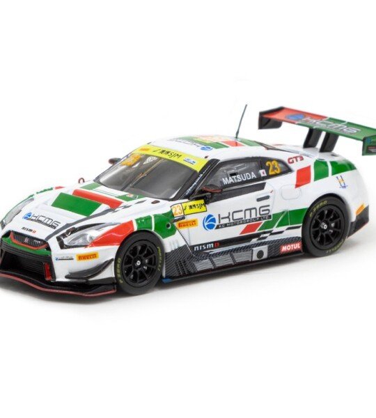 MODELO ESCALA 1/64 Nissan GT-R Nismo GT3 Macau GT Cup FIA GT World Cup 2018 #23 with Oil Can - HOBBY64