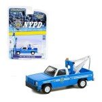 MODELO ESCALA 1:64 1987 GMC Sierra K2500 w Drop in Tow Hook - NYPD (Blue)