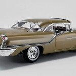 MODELO ESCALA 1/18 1957 OLDSMOBILE SUPER 88