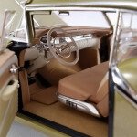 MODELO ESCALA 1/18 1957 OLDSMOBILE SUPER 88