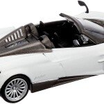 MODELO ESCALA 1/64 Pagani Huayra Roadster , color blanco