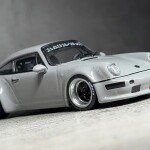 MODELO ESCALA 1/64 Tarmac Works RWB 964 Jon Sibal with Showcase - PORSCHE