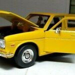 MODELO ESCALA 1/24 DATSUN 510 1971 ORIGINAL CON LICENCIA DE FABRICA