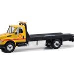 MODELO Greenlight 1/64 Scale  Shell Oil - International Durastar 4400 Flatbed Truck “Shell Roadside Service 24 Hour” - GRUA