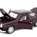 MODELO ESCALA 1/18 1951 Studebaker Champion in Rich Black Cherry Limited Edition