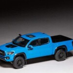 MODELO ESCALA 1/64 Toyota Tacoma TRD PRO Voodoo Blue - TARMAC WORKS JAPAN