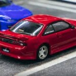 MODELO ESCALA 1/64 VERTEX Nissan Silvia S14 Red Metallic