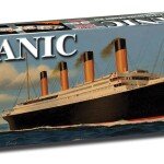 MODELO A ESCALA 1/350 DEL R.M.S. TITANIC OCEAN LINER (con piezas de fotograbado)