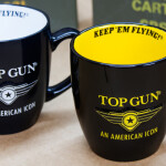 TAZA CERAMICA OFICIAL TOP GUN ® LOGO COFFEE MUG