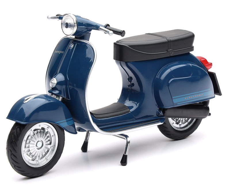 MOTO A ESCALA  1:12 Vespa 125 ET3 Primavera