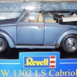 MODELO ESCALA 1:18 Revell VW 1302 LS Cabriolet [Metal series]