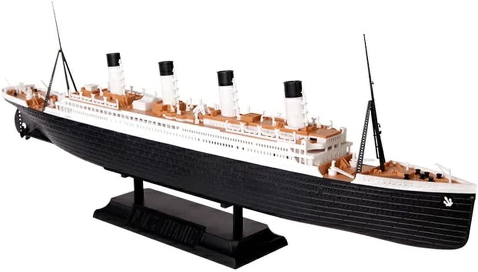 MODELO PARA ARMAR A ESCALA 1/700 DEL R.M.S. TITANIC OCEAN LINER - BARCO